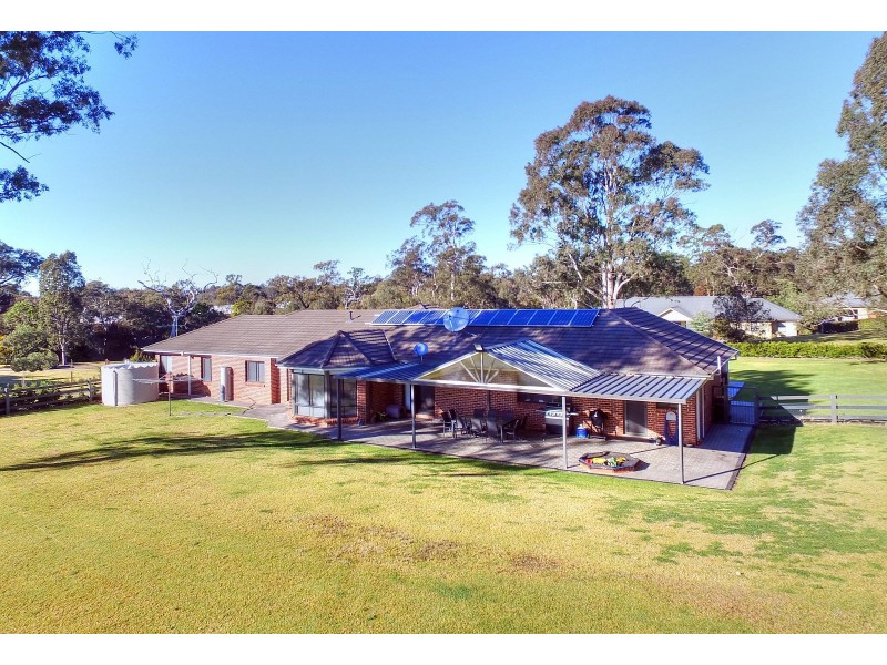 5 The Grange, Picton NSW 2571