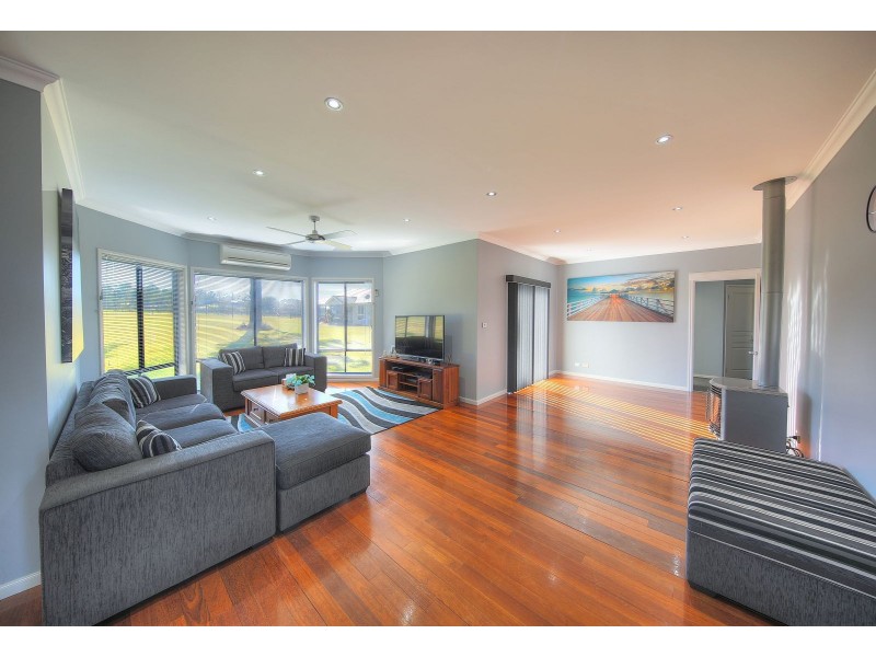 5 The Grange, Picton NSW 2571
