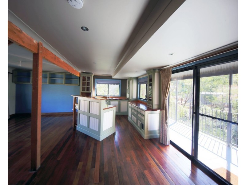 8a Wallaroo Road, Buxton NSW 2571
