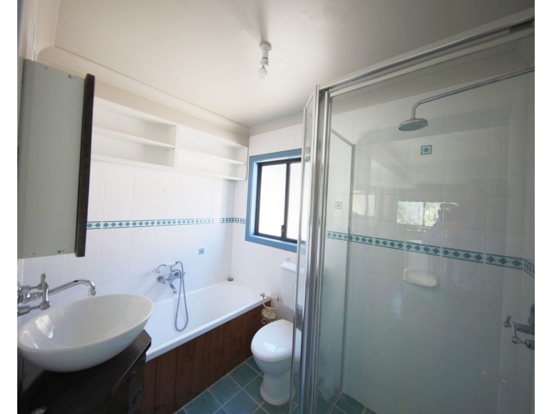 8a Wallaroo Road, Buxton NSW 2571