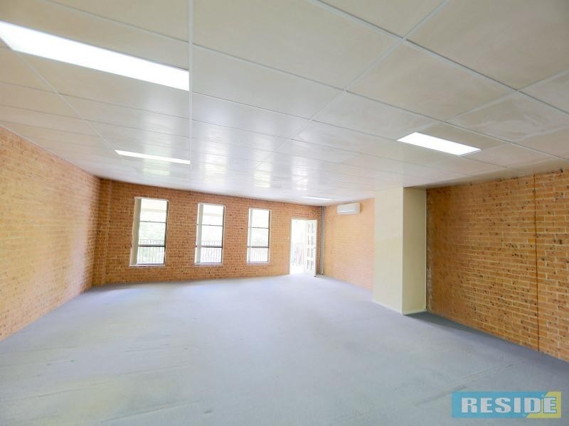 3/143 Argyle Street, Picton NSW 2571