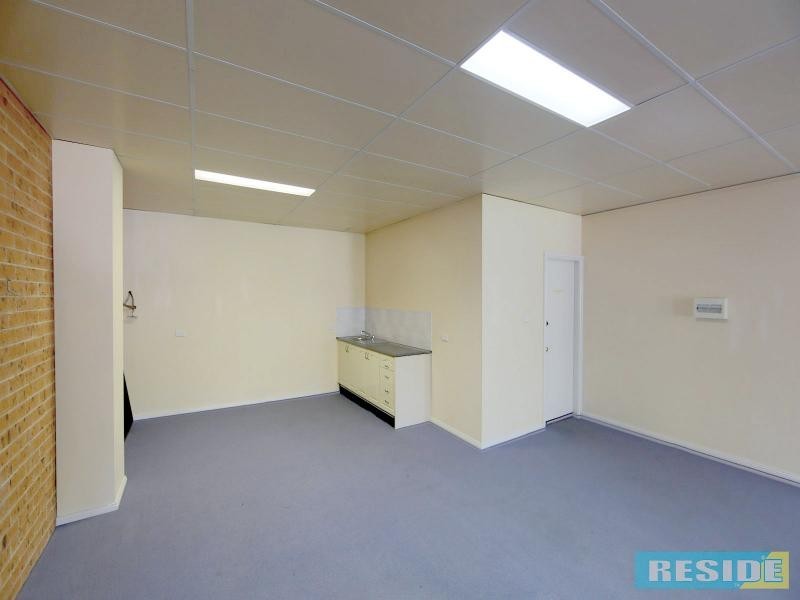 3/143 Argyle Street, Picton NSW 2571