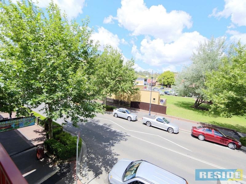 3/143 Argyle Street, Picton NSW 2571