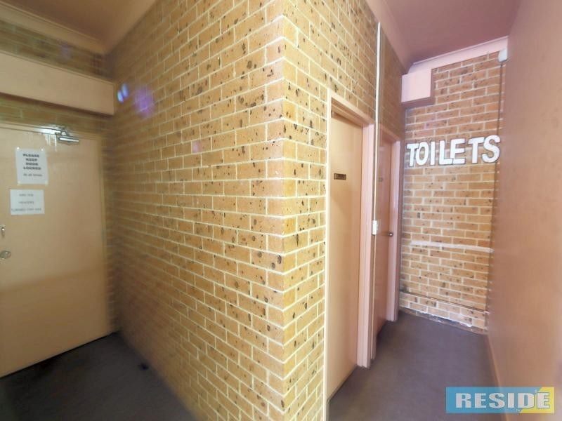 2/143 Argyle Street, Picton NSW 2571