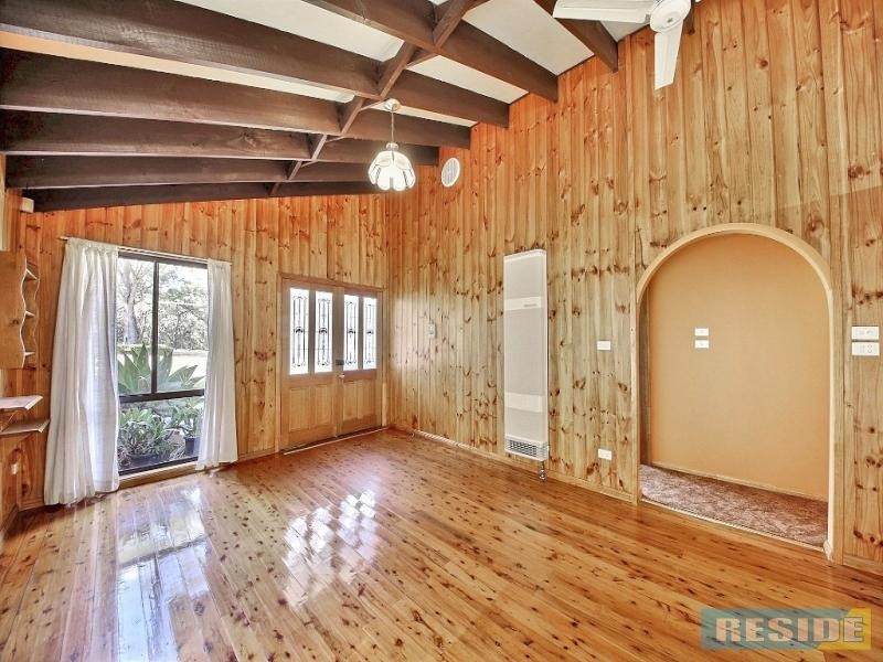 299 Bonds Road, Thirlmere NSW 2572