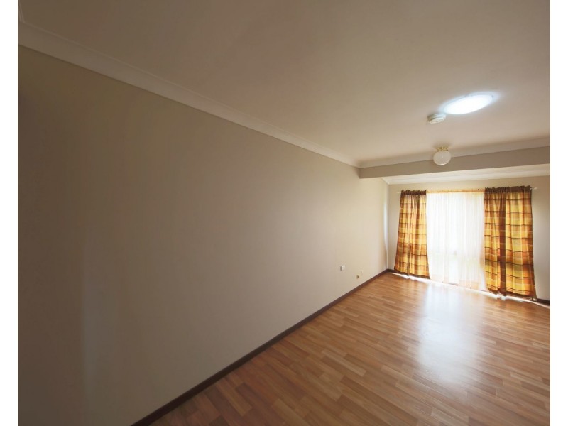 15 Middleton Place, Picton NSW 2571