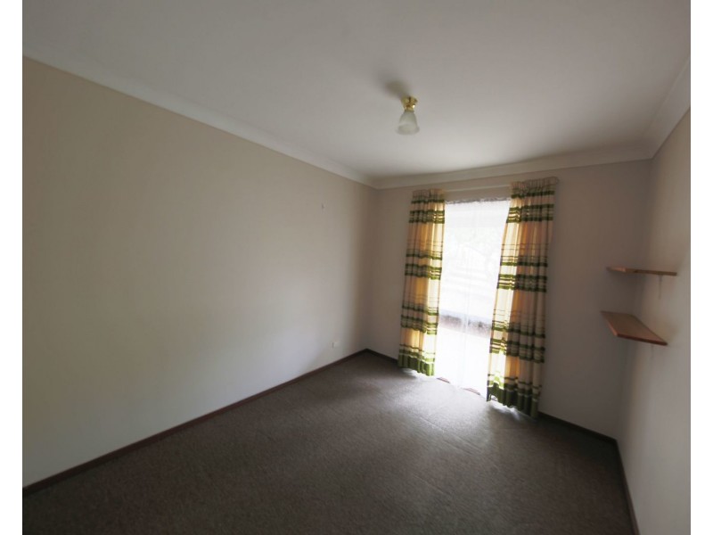 15 Middleton Place, Picton NSW 2571