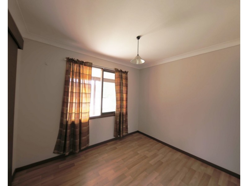 15 Middleton Place, Picton NSW 2571