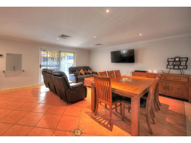 311 Mount Annan Dr, Mount Annan NSW 2567