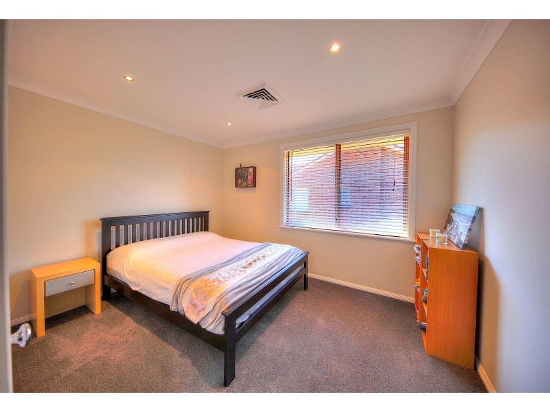 311 Mount Annan Dr, Mount Annan NSW 2567