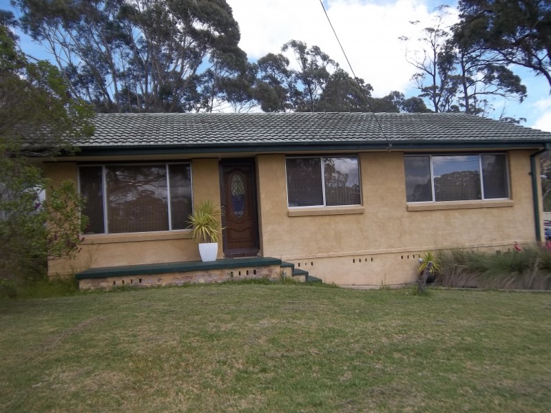 67 Cumberteen St, Hill Top NSW 2575