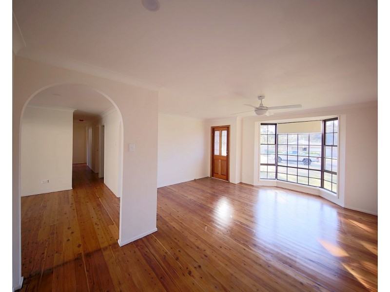10 Harley St, Yanderra NSW 2574