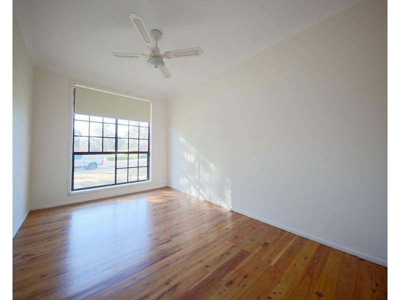 10 Harley St, Yanderra NSW 2574