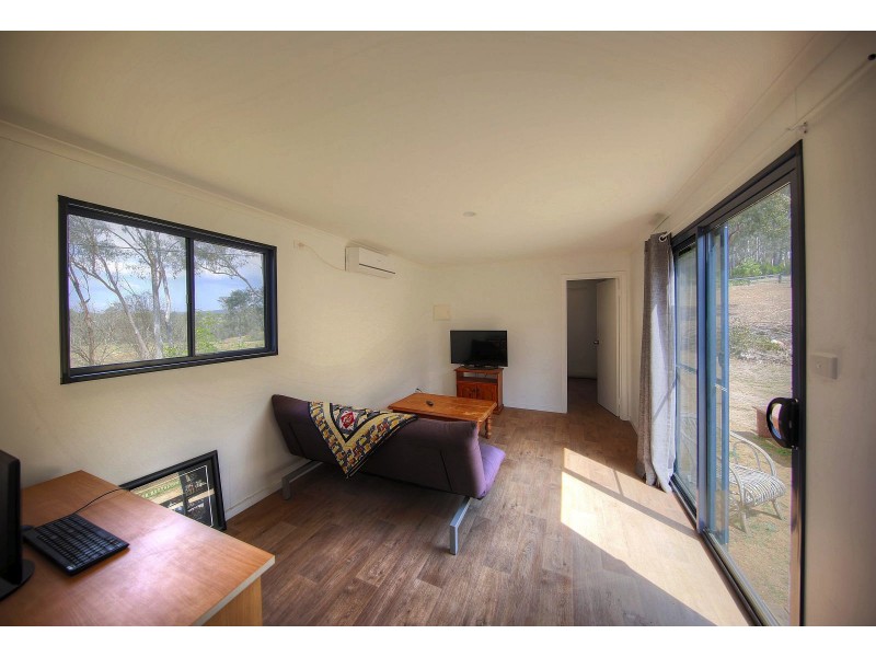 61 Koorana Rd, Picton NSW 2571