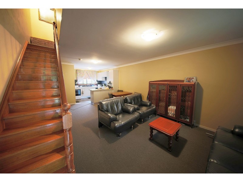 2/133 Menangle St, Picton NSW 2571