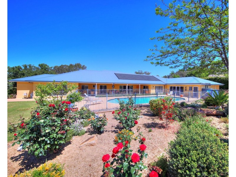 15 The Grange, Picton NSW 2571