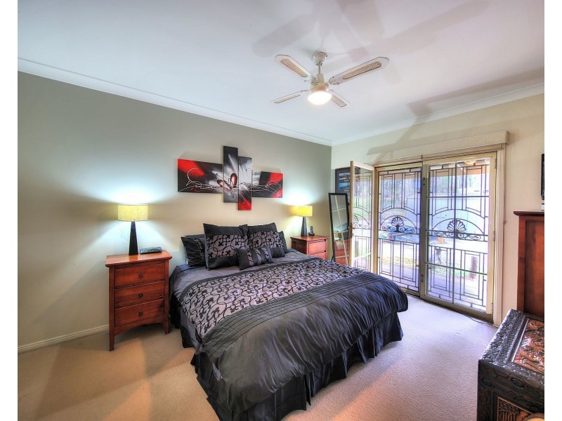 19 Mitchell Pl, Douglas Park NSW 2569