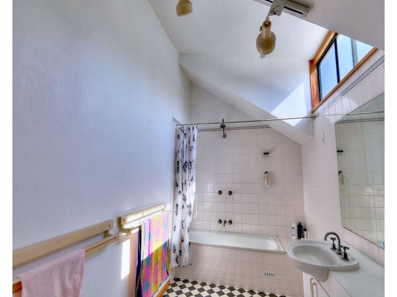 220 Mowbray Park Road, Mowbray Park NSW 2571