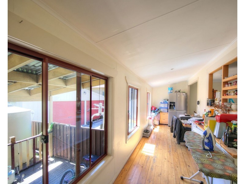 373 Argyle St, Picton NSW 2571