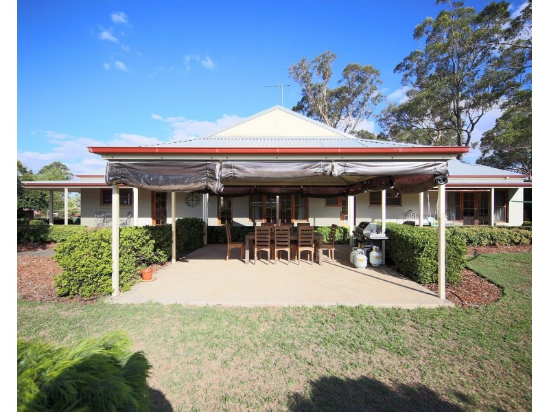 3 The Vines, Picton NSW 2571