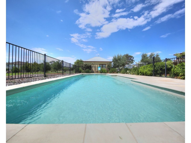 3 The Vines, Picton NSW 2571
