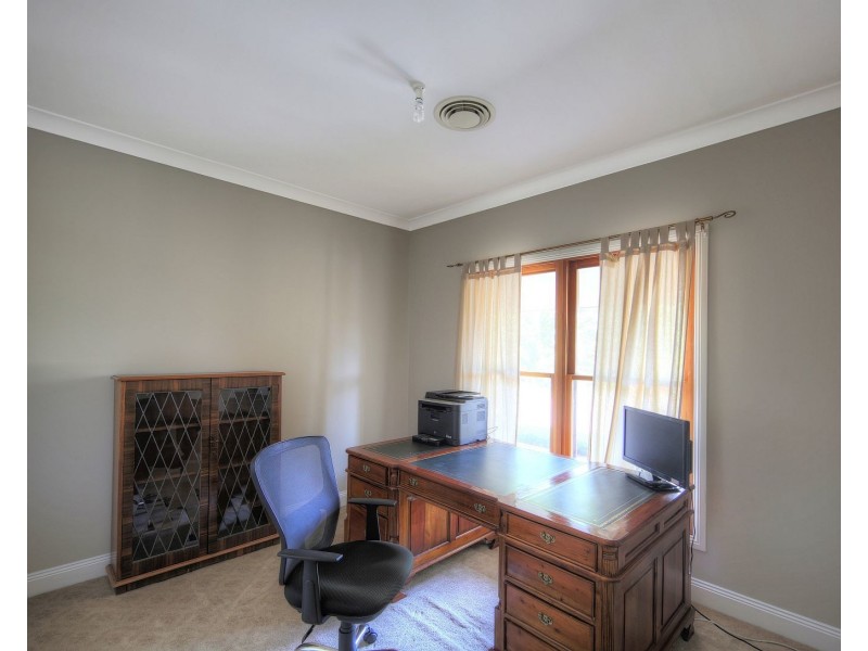 3 The Vines, Picton NSW 2571