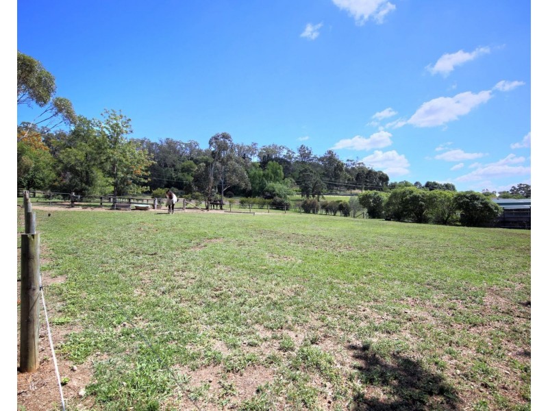 35 McWilliam Dr, Douglas Park NSW 2569