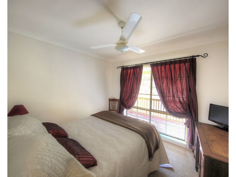 35 McWilliam Dr, Douglas Park NSW 2569