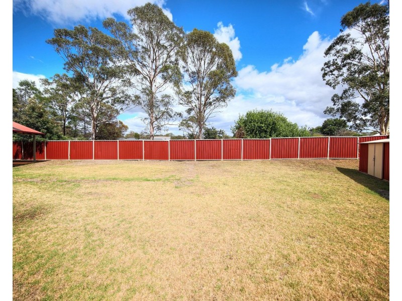 5 Robyn Pl, Tahmoor NSW 2573