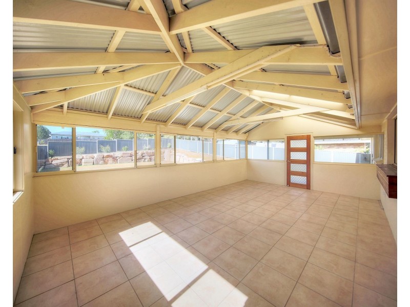 37 Hill St, Picton NSW 2571