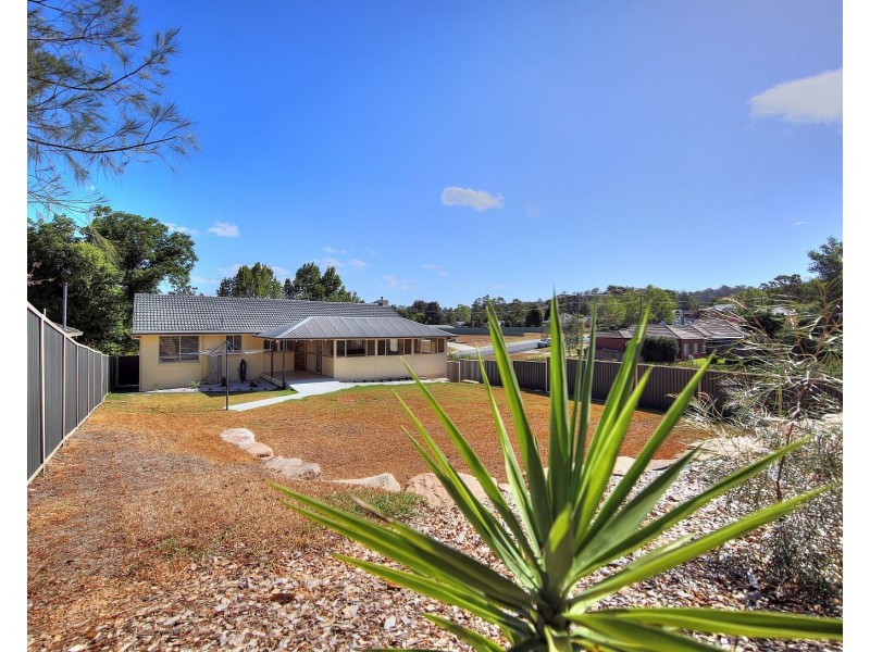 37 Hill St, Picton NSW 2571