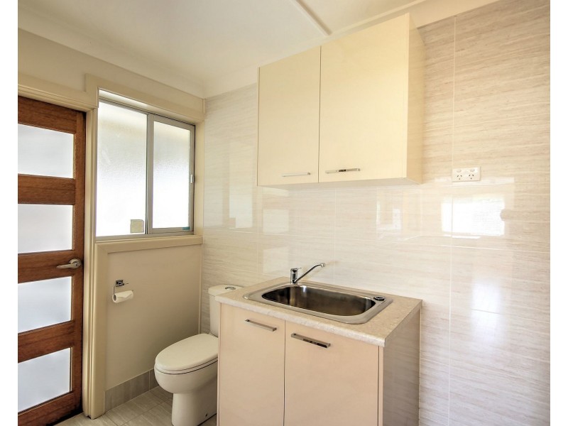 37 Hill St, Picton NSW 2571