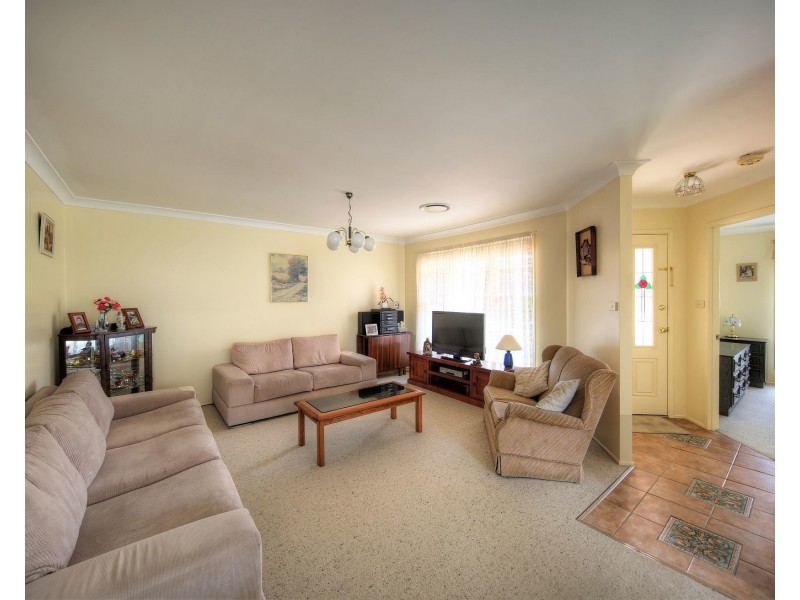 23 Magnolia Dr, Picton NSW 2571