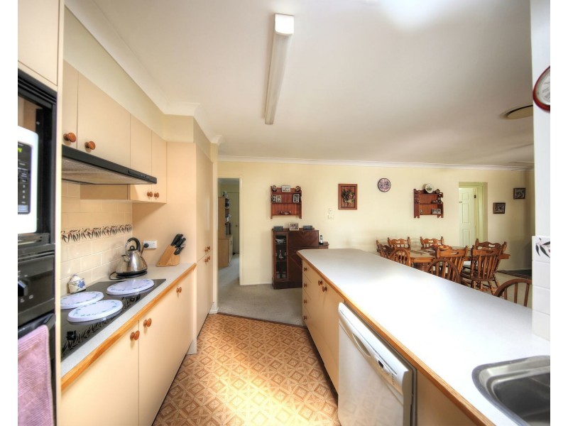 23 Magnolia Dr, Picton NSW 2571