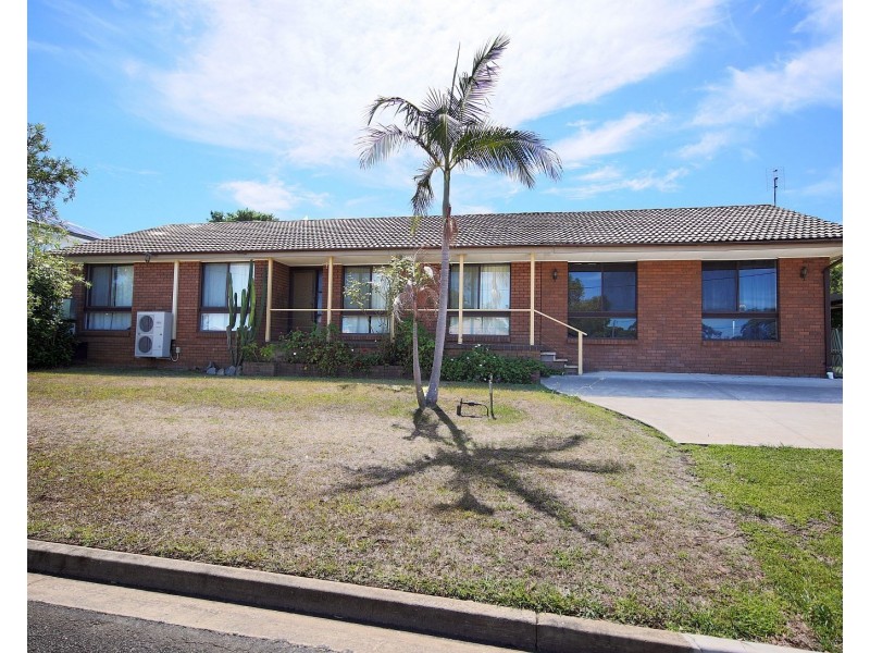 12 Tahmoor Rd, Tahmoor NSW 2573