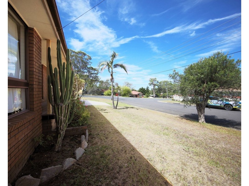 12 Tahmoor Rd, Tahmoor NSW 2573