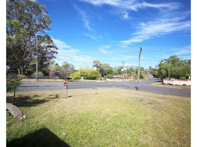 12 Tahmoor Rd, Tahmoor NSW 2573