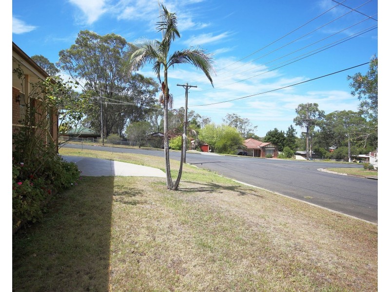 12 Tahmoor Rd, Tahmoor NSW 2573