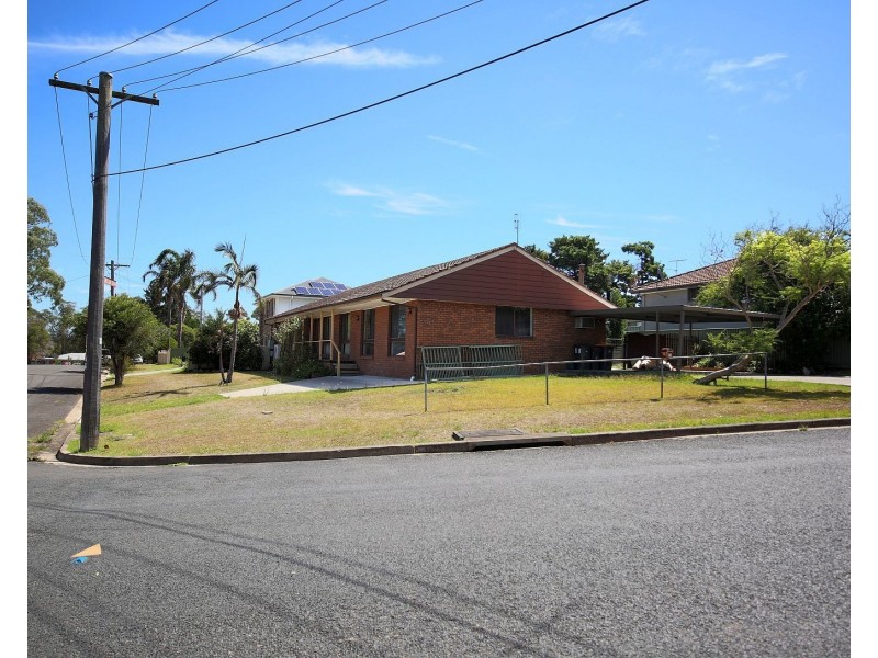 12 Tahmoor Rd, Tahmoor NSW 2573