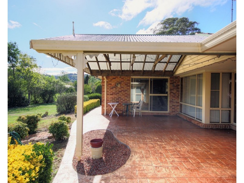 3 Jan St, Picton NSW 2571