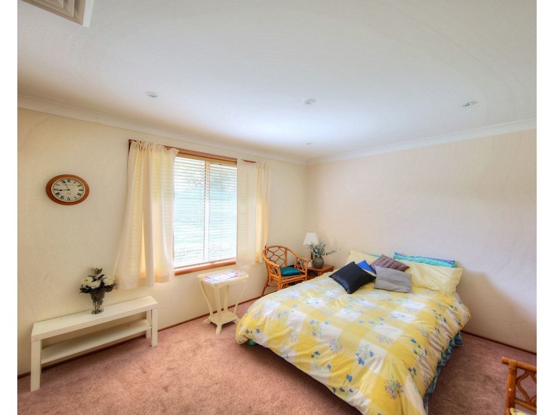 3 Jan St, Picton NSW 2571