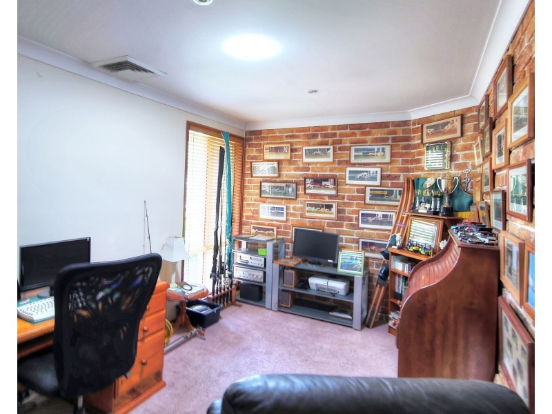 3 Jan St, Picton NSW 2571