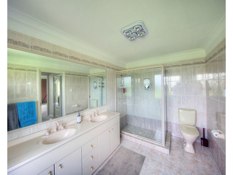 47 The Grange, Picton NSW 2571