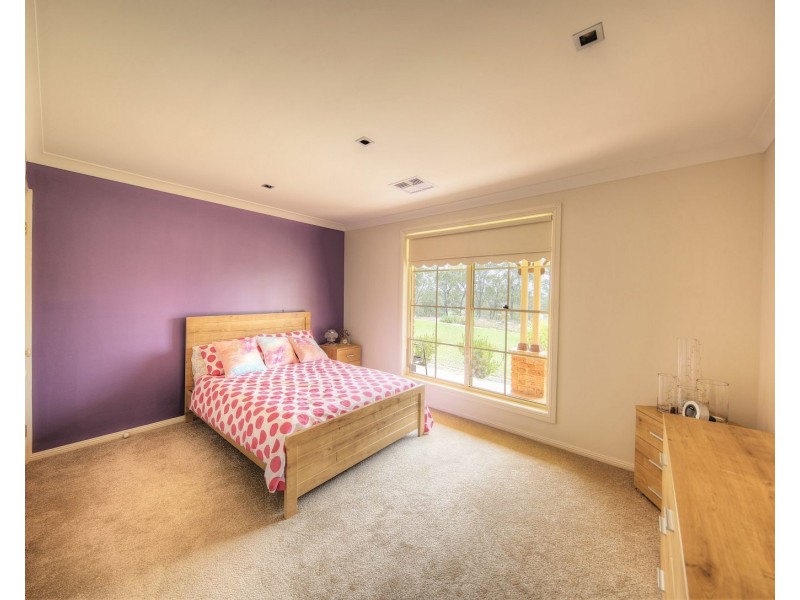 47 The Grange, Picton NSW 2571