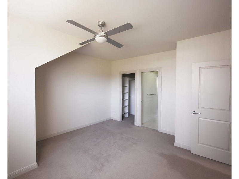 7/115 Menangle St, Picton NSW 2571