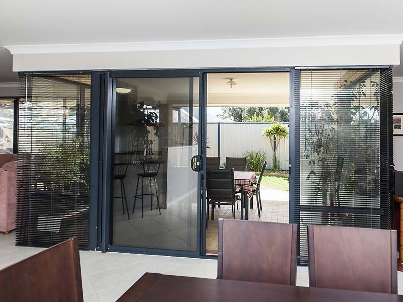 354 Oakmont Avenue, Meadow Springs WA 6210