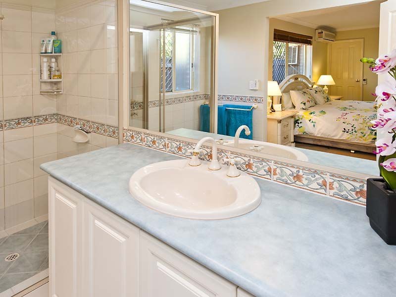 23 Losino Boulevard, Henley Brook WA 6055