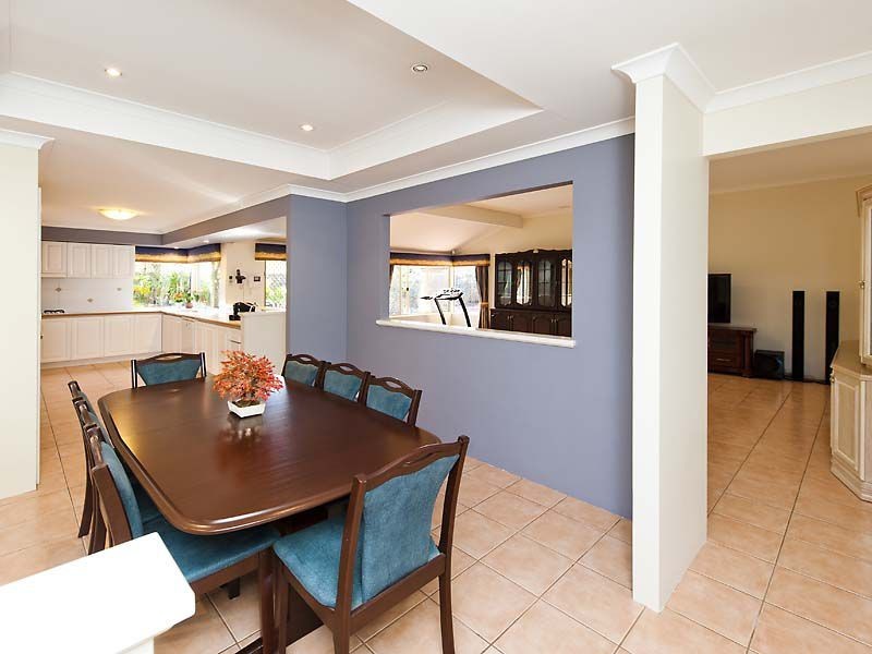 23 Losino Boulevard, Henley Brook WA 6055