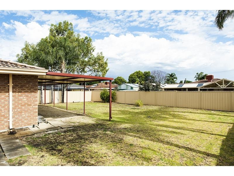 10 Combellack Way, High Wycombe WA 6057