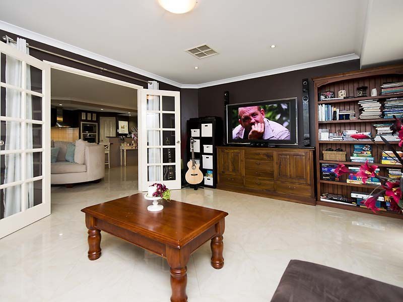 69 Jane Brook Drive, Jane Brook WA 6056